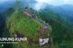 Berburu Golden Sunrise di Negeri Atas Awan, Gunung Kunir Purworejo