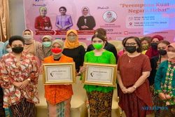 The Sunan Hotel Solo Beri Penghargaan kepada Dua Tokoh Perempuan Jateng