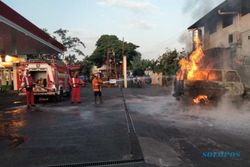 Mobil Warga Sukoharjo Terbakar Usai Mengisi Bahan Bakar di SPBU Begajah