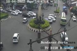 Awas Macet! Puncak Arus Mudik Lebaran di Kartasura Dipantau CCTV