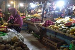 Harga Buah di Pasar Wonogiri Naik Jelang Lebaran, Sudah Lumrah?