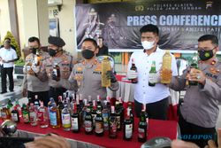 Ribuan Botol Miras Disita Polres Klaten, 4 Penjual Disidang Tipiring