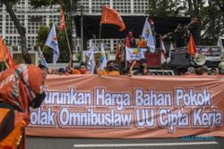 Prabowo Intensifkan Komunikasi Politik