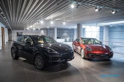 Porsche Luncurkan Model Mobil E-Hybrid di Indonesia