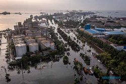 PT KAI Waspadai Titik Rawan Banjir dan Longsor di Jalur KA Jateng
