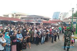 Ratusan Warga Jogja Berkumpul di Teras Malioboro 2, Ada Apa?