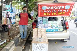 Ada Kebijakan Pelonggaran, Bagaimana Nasib Penjual Masker di Sukoharjo?