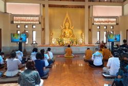 Obati Kangen, Umat Buddha Solo Rayakan Waisak di Vihara Dhamma Sundara