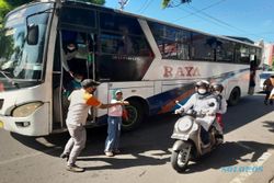 Bus Bumel Solo-Wonogiri Pernah Jaya, Kini: Hidup Segan Mati Tak Mau
