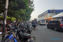 Ribuan Honda CB Nangkring di Terminal Tirtonadi Solo, Ngapain Ya?