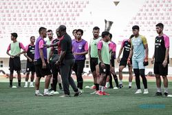 Uji Coba Lapangan Skuad Persis Solo Jelang Laga Pembuka Piala Presiden