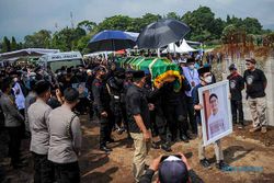 Foto-Foto Prosesi Pemakaman Eril Anak Ridwan Kamil di Cimaung Bandung