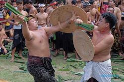 Tradisi Perang Pandan di Bali, Bentuk Penghormatan pada Dewa Indra