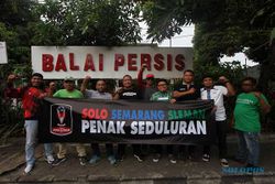 Suporter Persis Solo, PSIS, PSS Sleman Usung Slogan Penak Seduluran