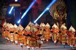 Meriah, Pertunjukan Perdana Pesta Kesenian Bali ke-44 di Denpasar