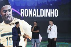 Legenda Sepak Bola Brasil Ronaldinho Siap Bermain untuk RANS Nusantara