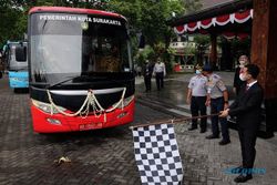 Mau Keliling Soloraya Naik Bus Wisata Solo? Segini Tarifnya