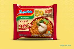 Indomie Goreng Rasa Ayam Pop, Obat Kangen Masakan Padang Nih!