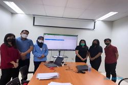 Mahasiswa KKN Universitas Nusa Mandiri Jakarta Gelar Pelatihan Komputer