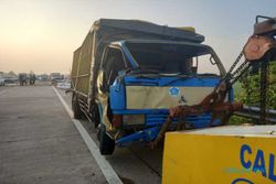 Terkuak! Penyebab Bus Eka Seruduk Truk di Tol Kebakkramat Karanganyar