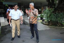 Ganjar Minta Tiket Naik Candi Borobudur Ditunda, Luhut Setuju