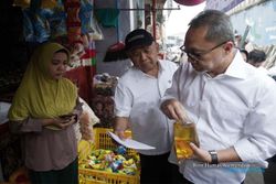 Minyak Goreng Curah Dijual Rp14.000 per Liter, Mana Saja Lokasinya?