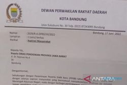 Publik Geger, Anggota DPRD Bandung Cabut Surat Penitipan Siswa