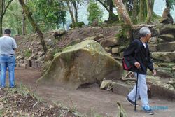 Situs Planggatan dekat Candi Sukuh, Tempat Tinggal Orang Suci