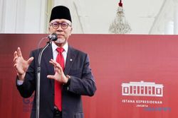 Sebut Reshuffle Jokowi Cicilan, Rocky: Agar PAN Tak Dukung Anies