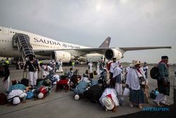 450 Jemaah Haji Kloter 1 Debarkasi Surabaya Tiba di Tanah Air