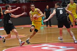 Sikat Tetangga, Australia Rebut Tiket Final FIBA Asia Cup 2022