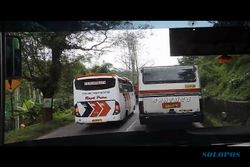 Deretan Bus Bumel Semarang-Jogja: Bodi Aduhai, Satset di Jalan Berliku
