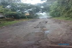 Jalur Evakuasi di Tangkil Rusak Hingga 5 Km, Pas Hujan Persis Sungai