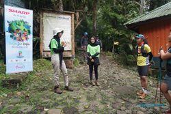 Aksi Nyata Sharp Greenerator Gaungkan Eco-Tourism di Gunung Gede