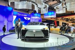 Toyota Hadirkan Mobil Konsel LF-Z Electrified di Ajang GIIAS 2022