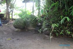 Situs Pekuburan Megalitikum dan Kampung Kuno Pringgoloyo Klaten