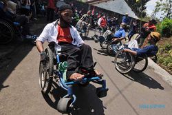 Difabel Boyolali Adu Ketangkasan Jumping Kursi Roda Meriahkan HUT RI