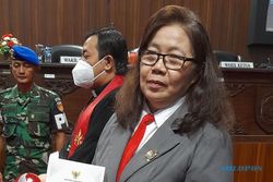 Dilantik, Naniek Jadi Satu-Satunya Anggota DPRD Sragen Keturunan Tionghoa