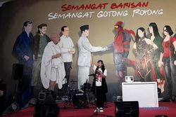 Asyik, Ada Gambar Soekarno-Jokowi & Super Hero di Dinding FO Manahan Solo