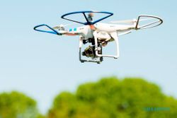 Tim KKN UNS-IPB Petakan Wilayah Kemuning Karanganyar Pakai Drone