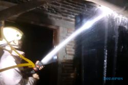 Karyawan Pabrik Pergoki Api Menyala dari Rumah Warga Jetak Sragen