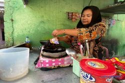 Harga Telur Masih Tinggi, Penjual Nasi Goreng di Solo Enggan Naikkan Harga