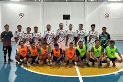 Tim Pengacara Vs Notaris Tanding Futsal: Suasana Segar, Skor Akhir Besar