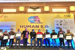 JNE Sabet Dua Kategori Penghargaan Indonesia MarkPlus Festival 2022