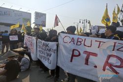 Demo BBM di Tugu Kartasura, PMII Sukoharjo juga Minta Pemkab Cabut Izin PT RUM