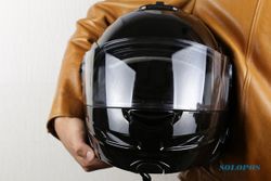 Tips Memilih Helm Standar dan Nyaman Dipakai