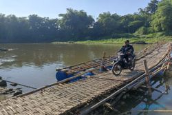 Jembatan Sasak Mojolaban Sukoharjo Ramai, Pengelola Siap Jaga Para Penyeberang