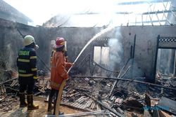Rumah Warga Sukoharjo Ludes Terbakar, Uang Tunai Rp5 Juta Berhasil Diselamatkan