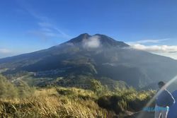 Lokasi Tlogo Kuning, Sabana Eksotis yang Disebut Kawah Purba Gunung Lawu