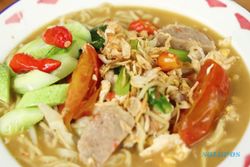 Dimasak Pakai Arang, Bakmi Rebus Suwarni Klaten Makin Gugah Selera Makan